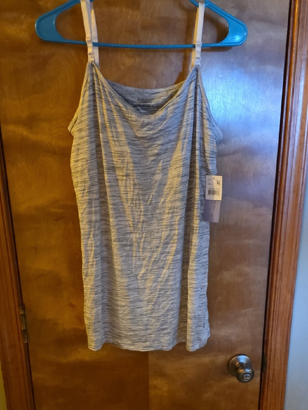 BNWT Motherhood Maternity XL Gray Heathered Nursing Cami